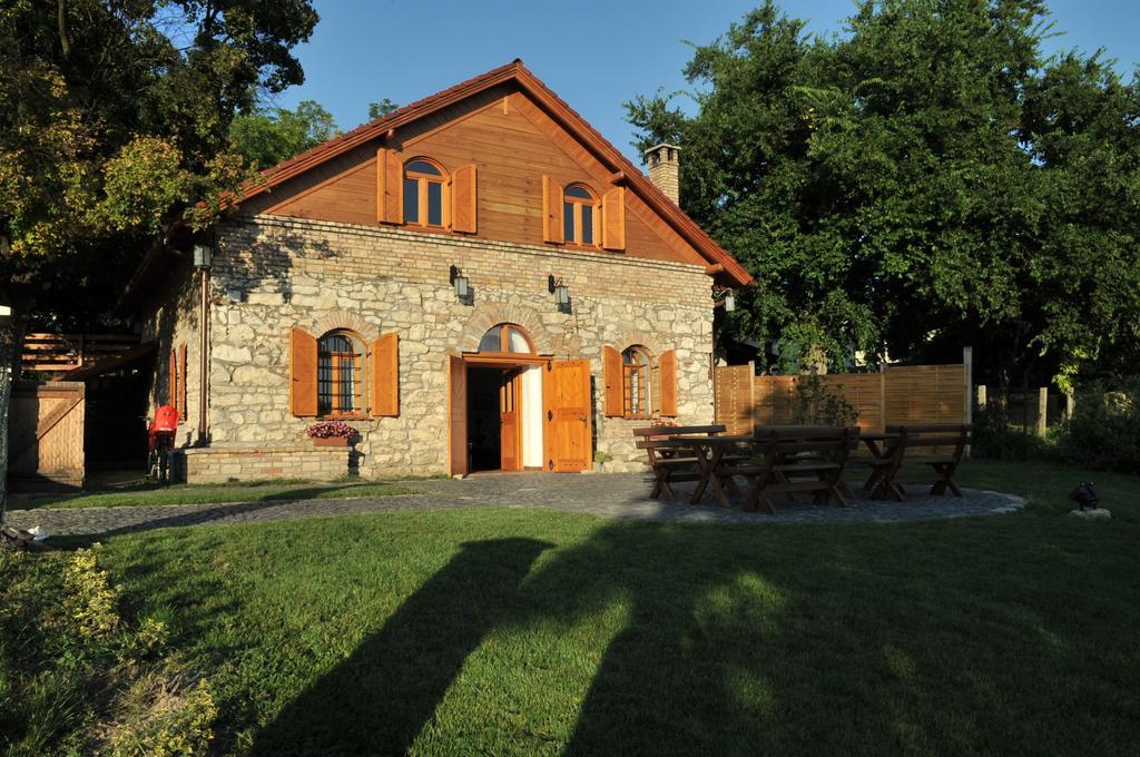 Vila Cifrapince Es Vendeghaz Tordas Exteriér fotografie